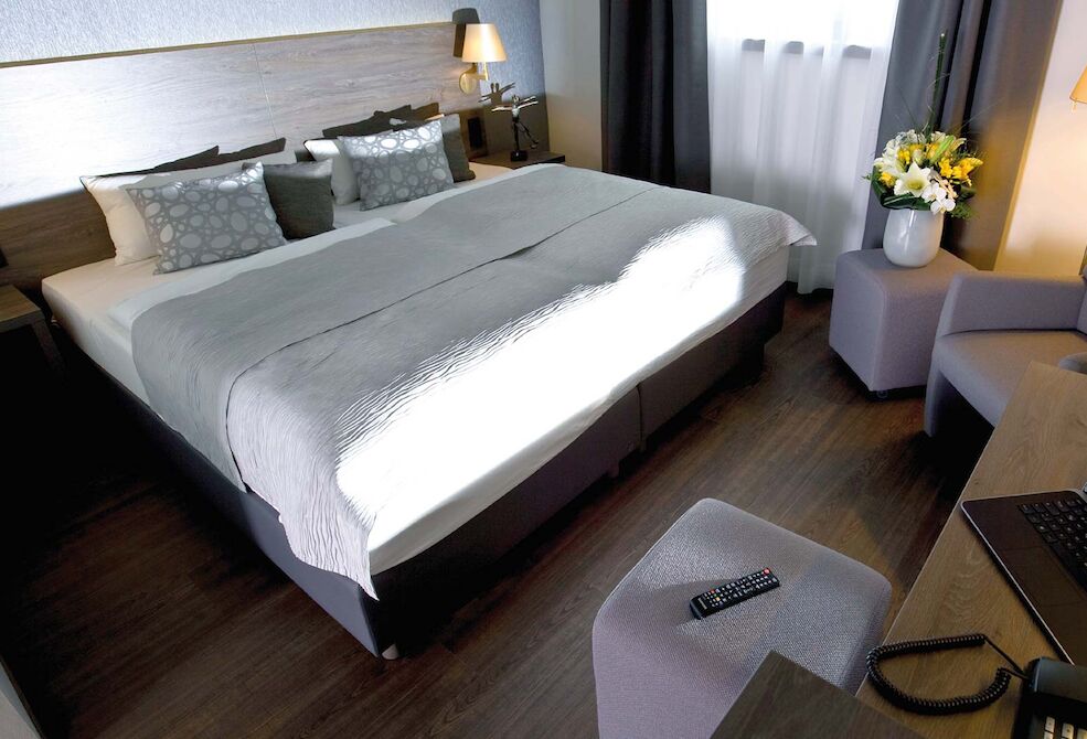 Salvia Hotels Eislinger Tor Business Doppelzimmer Comfort 1